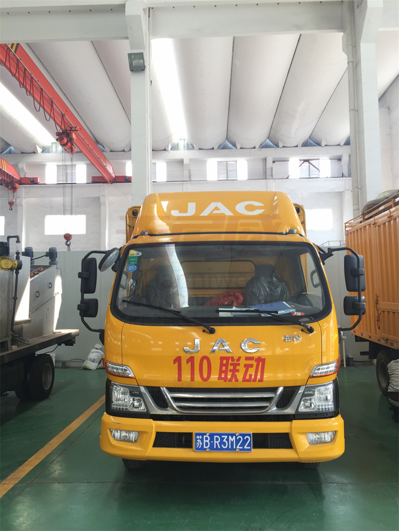 天尼威环保专业施工队：河道淤泥清理的匠心之选
