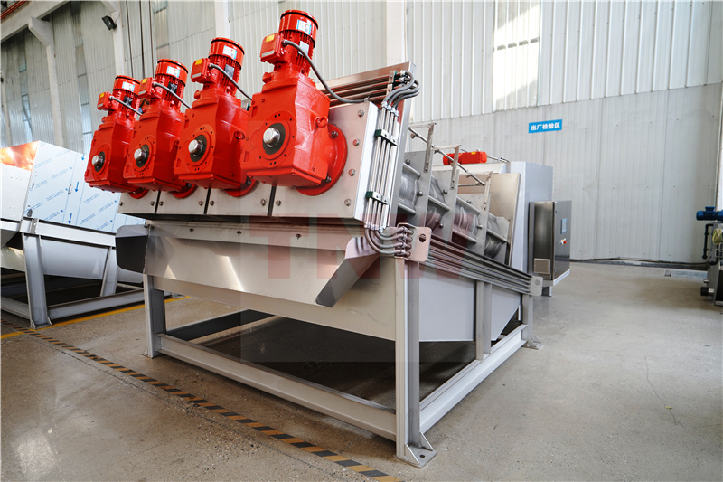 叠螺式脱水机在南京化工园的180天省钱笔记