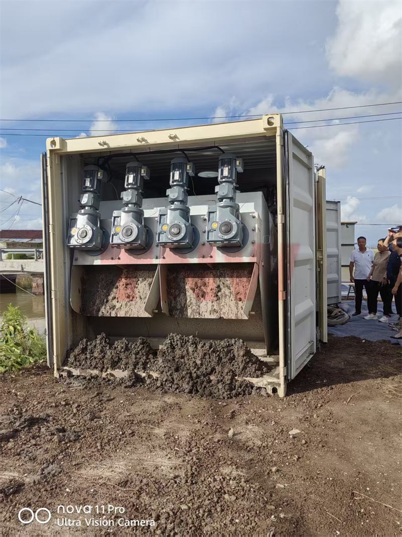 清淤机械设备厂家直供，污泥脱水机设备租赁报价透明